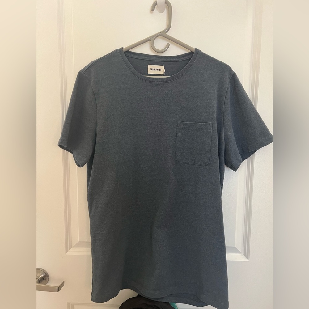 Taylor Stitch heavy bag tee size Large (42)